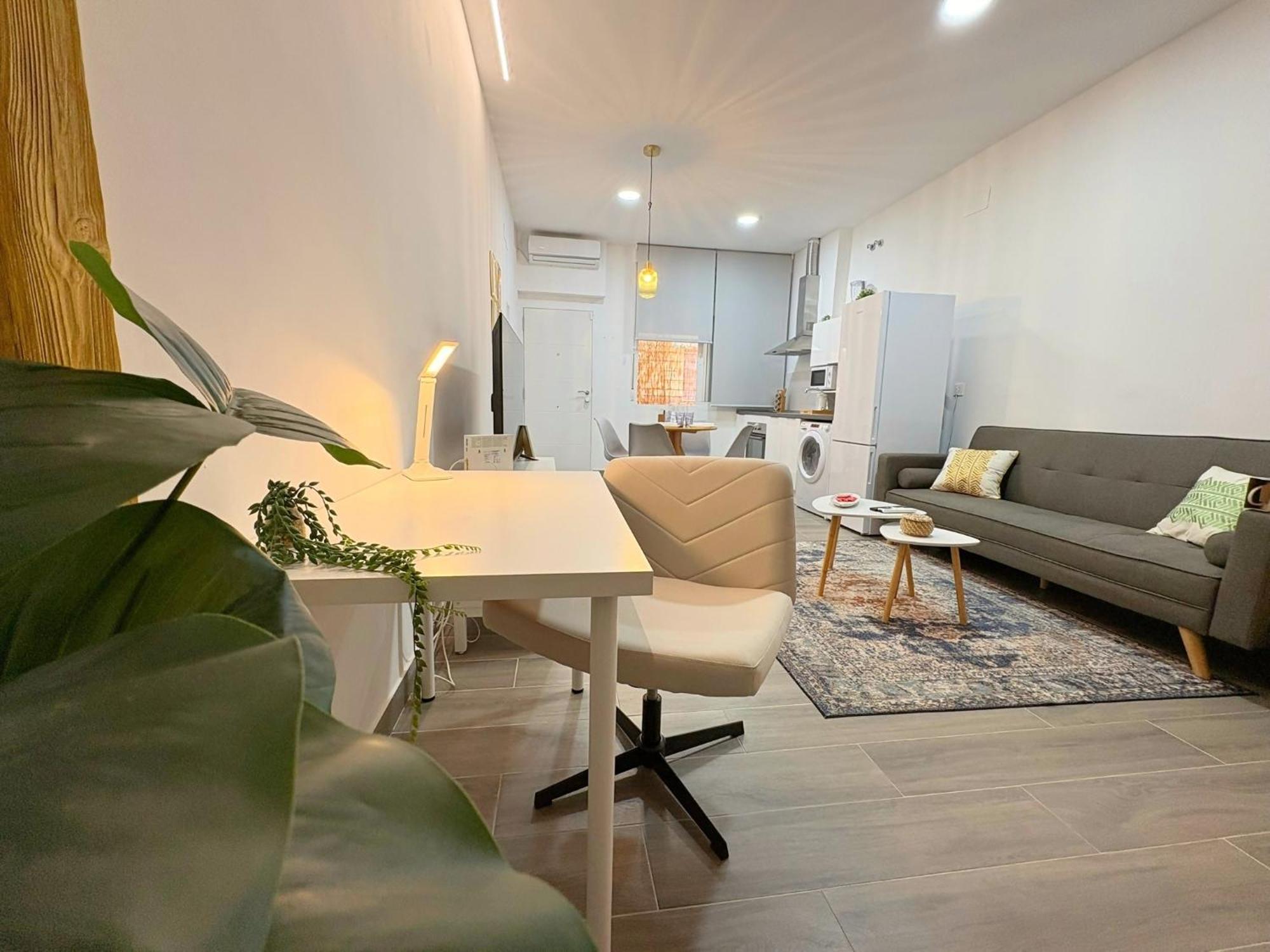 Estudio Maria Zambrano A Pasos De La Estacion Apartamento *